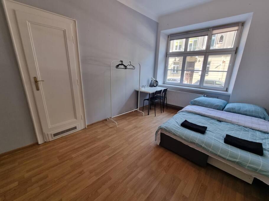 Fantastic Krk - Kr6 Room D Krakkó Kültér fotó